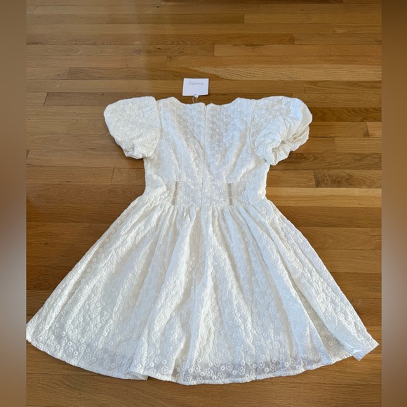 NWT SweetPot The Label White Eyelet Lace Mini Dress Puff Sleeve Bridal Size 2 - Picture 12 of 14